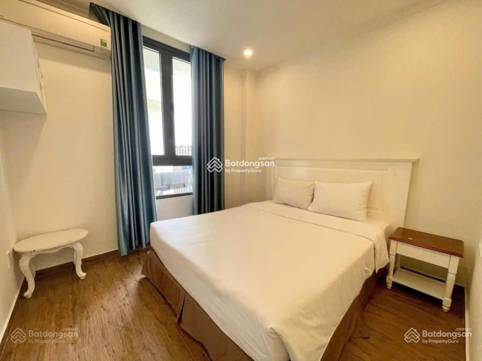 Cho thuê căn hộ the harmona trương công định tân bình, dt 75m2, 2pn, 12 triệu.  tâm 0932 349 ***