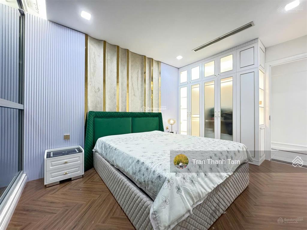 Chủ nhà cần bán nhanh chcc oriental plaza 685 âu cơ tân phú 106m2 3pn 3wc giá 5tỷ25. 0932 349 ***