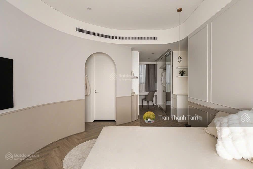 Chính chủ cần cho thuê gấp căn hộ melody tân phú 90m2 3pn 13tr, nhà sơn mới.  0932 349 ***