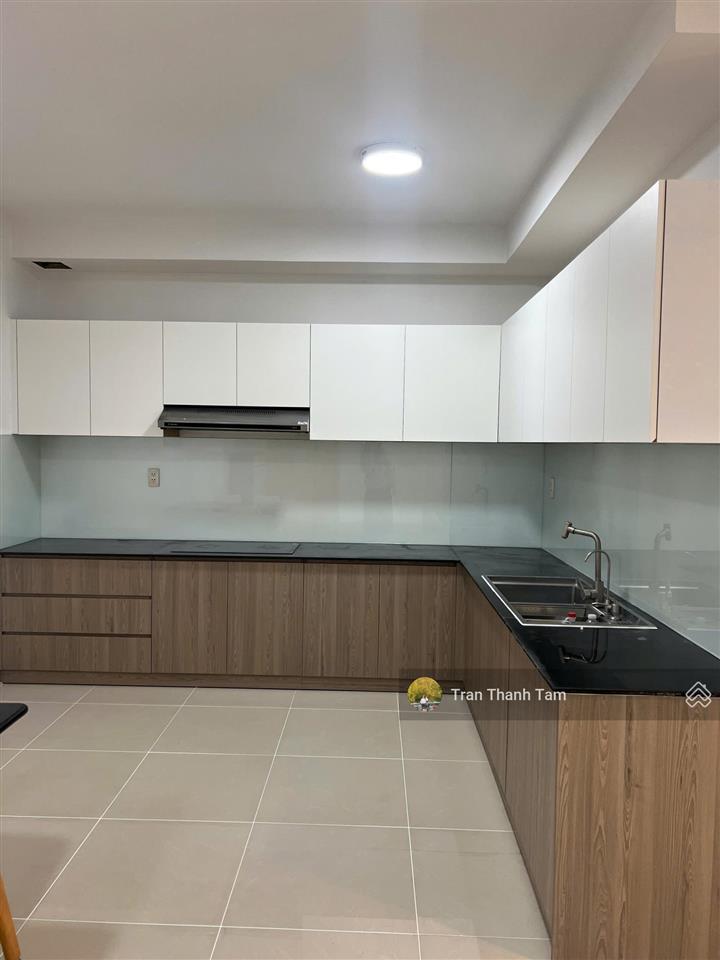 Cần bán nhanh căn hộ oriental plaza 685 âu cơ tân phú. dtich 83m2 2pn 2wc giá 3ty65.  0932 349 ***