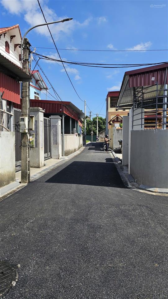 Chính chủ cần bán nhanh lô đất xuân nộn, đông anh, diện tích 75,2m2, mặt tiền 4,2m,ô tô tải vào đất