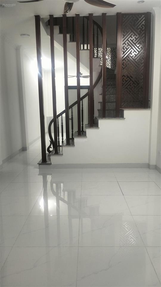 Kim chung hoài đức không có căn thứ 2 40m 4 tầng ôtô qua nhà nhỉnh 5 tỷ diện tích đẹp sổ a4