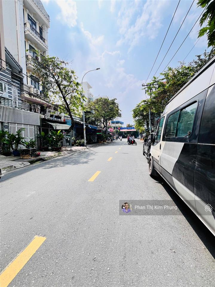 Bán chdv nguyễn ngọc nhựt thu nhập 150tr/tháng 8mx18.75m giá 31 tỷ
