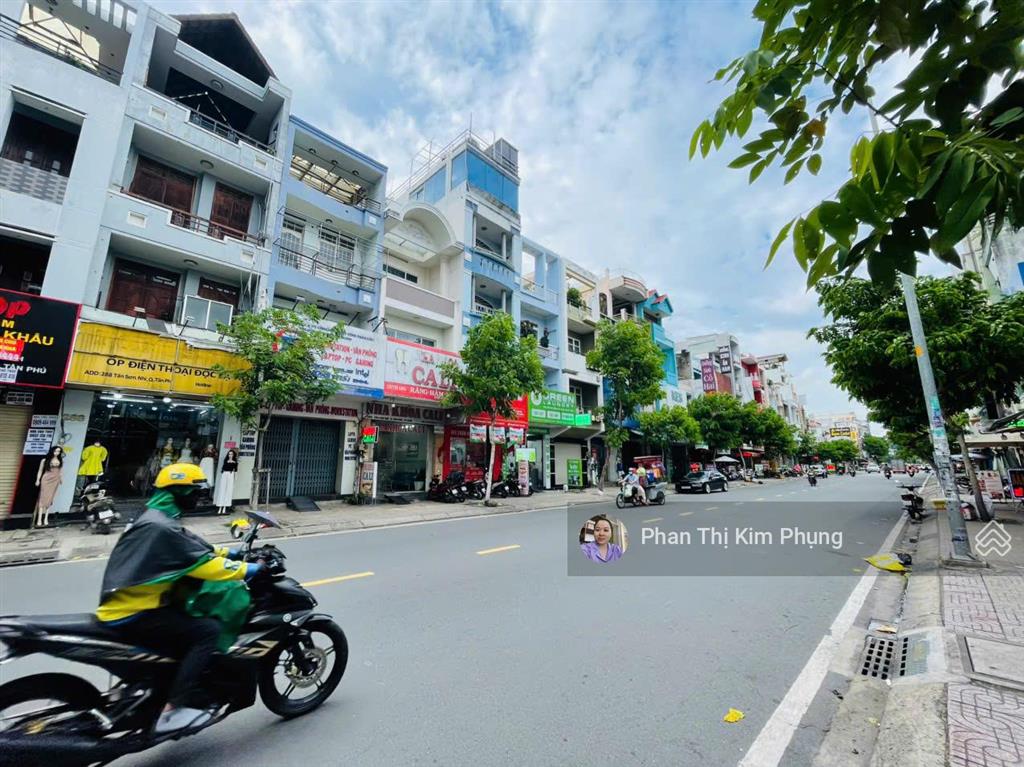 Mặt tiền tân sơn nhì đoạn đẹp 4mx15.7m nhà 4 tấm giá 17.5 tỷ