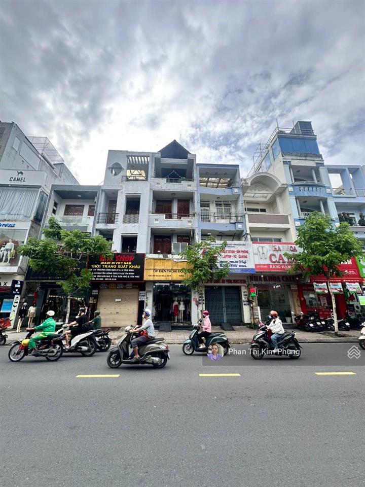 Cho thuê nguyên căn nhà mặt tiền tân sơn nhì, giá 25 triệu/tháng