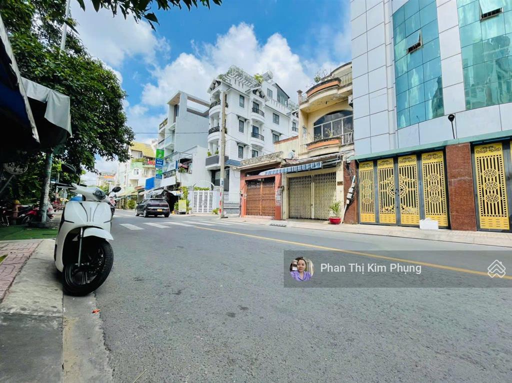 Bán nhà mt nguyễn xuân khoát  ngang 8m hiếm có thang máy riêng giá 32 tỷ  xuống giá 30 tỷ