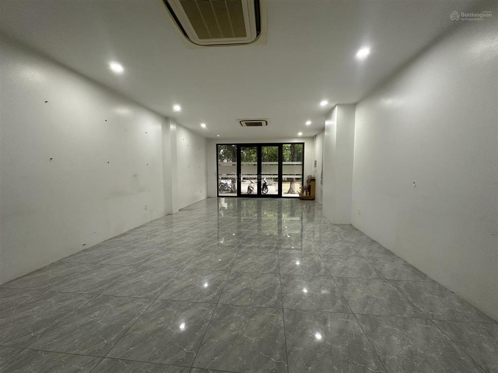 Bán nhà mặt phố park river, 21,8 tỷ, 90m2, giá ưu đãi, tốt