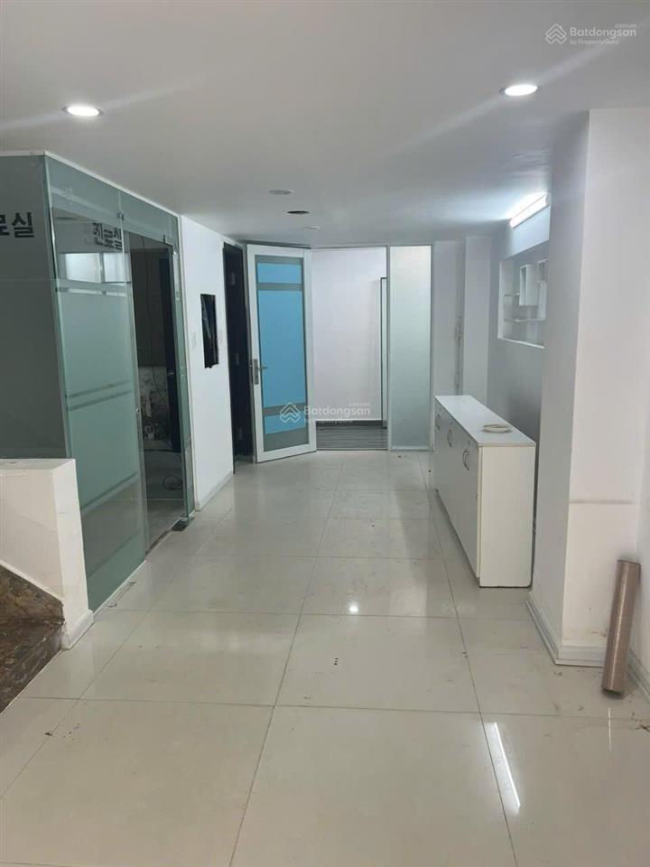Cho thuê nhà phố đường cao triều phát giá chỉ 73 tr