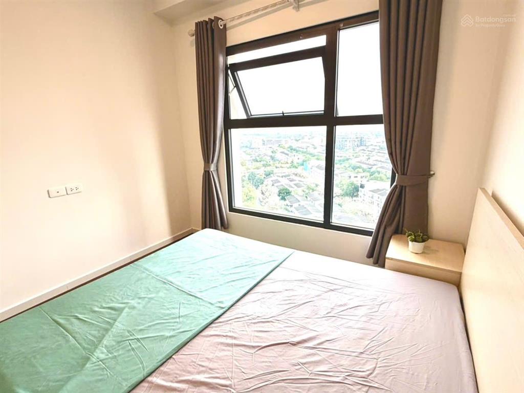 Bán căn 1 ngủ westbay view nhà phố hướng đông nam tầng đẹp giá 3.080 tỷ