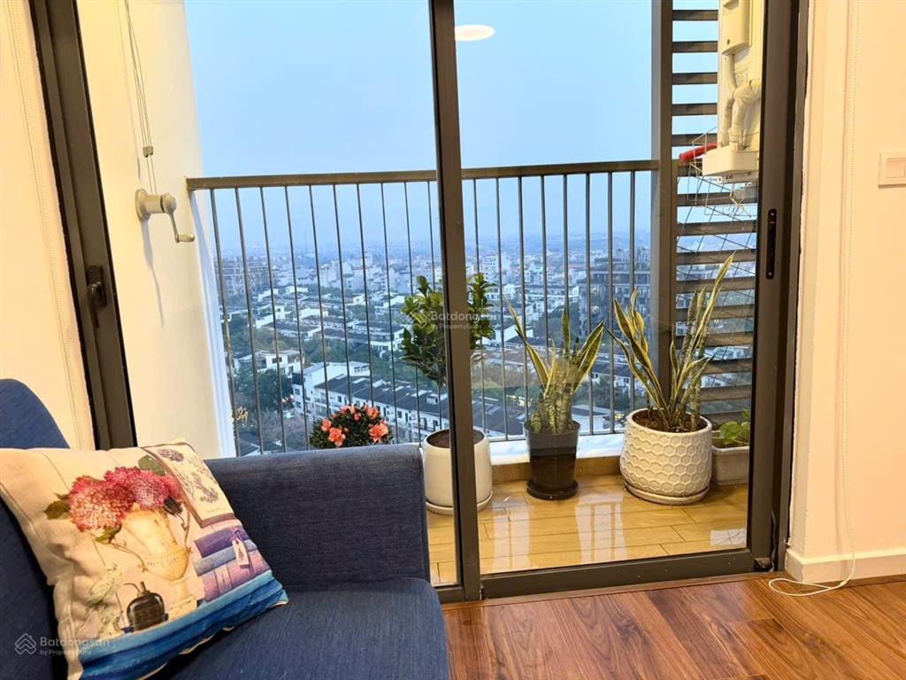 Bán căn 45m toà b westbay tầng đẹp view nhà phố giá 3.080 tỷ bao phí