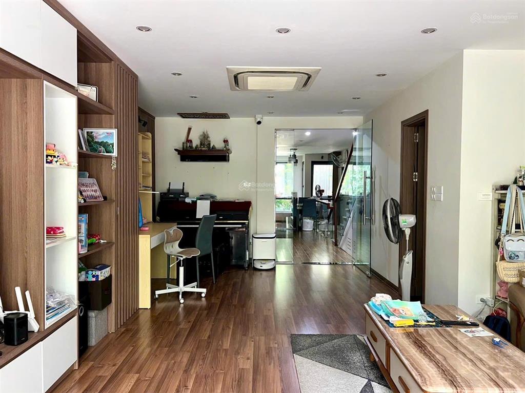 Bán nhà phố thuỷ nguyên nhà hoàn thiện đẹp có thang máy giá 22.5 tỷ bao phí