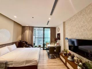 Bán căn studio toà l1 landmark view hồ tầng 16 giá 3.x tỷ bao phí