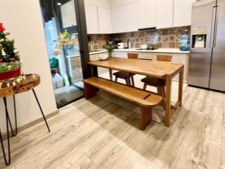 Bán căn 3 ngủ toà lake2 ecopark tầng trung hướng đông nam giá 6.7 tỷ bao phí