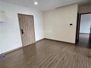 Bán căn 2 phòng ngủ toà s1 sky oasis 67m2 thông thuỷ tầng trung view btđ, giá 4.95 tỷ bao phí