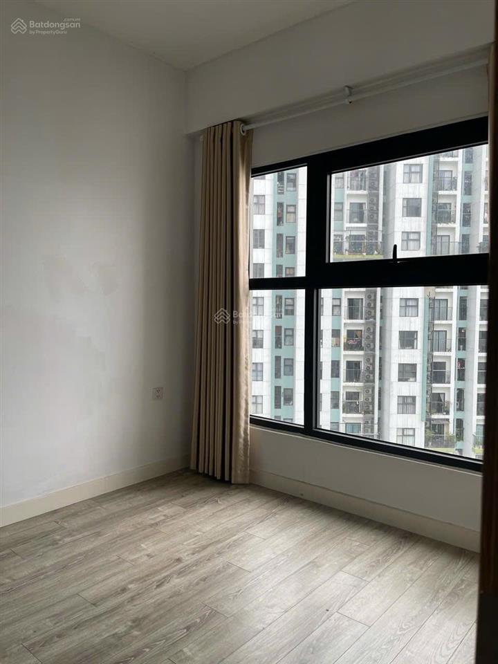 Bán căn 2 phòng ngủ 2vs toà lake 1 hướng đông nam view hồ giá 4.6 tỷ bao phí,  0925 988 ***