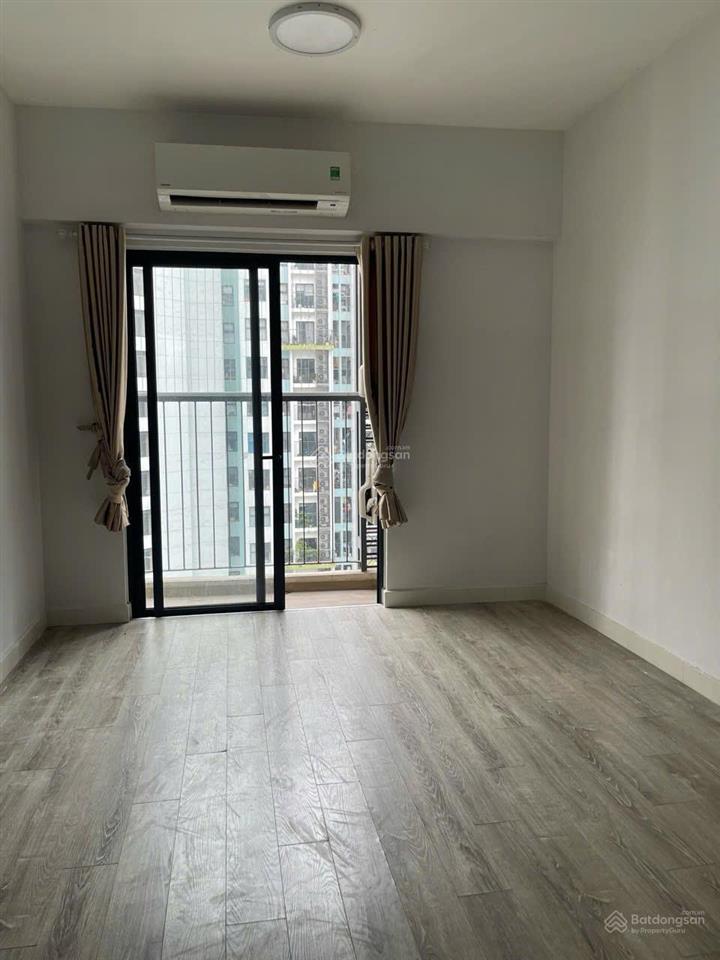 Bán căn 2 phòng ngủ 2vs toà lake 1 hướng đông nam view hồ giá 4.6 tỷ bao phí,  0925 988 ***