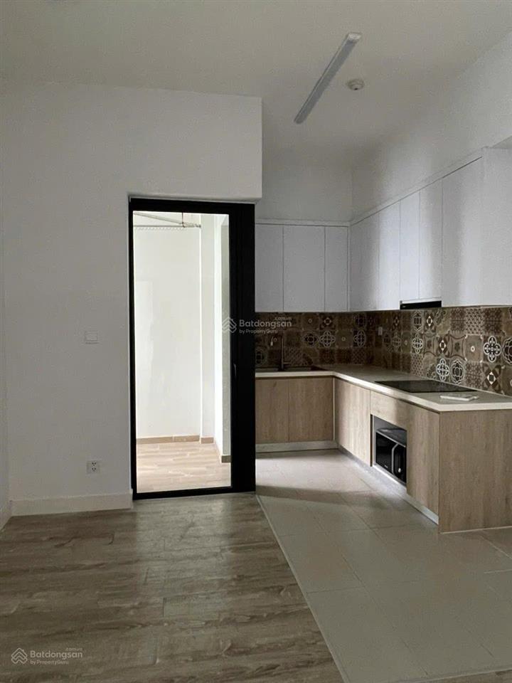 Bán căn 2 phòng ngủ 2vs toà lake 1 hướng đông nam view hồ giá 4.6 tỷ bao phí,  0925 988 ***