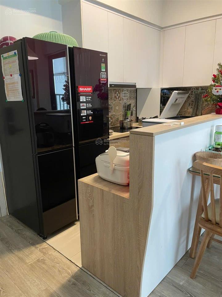 Bán căn 58m toà lake2 giá 3.850 tỷ bao phí ban công rộng  0925 988 ***