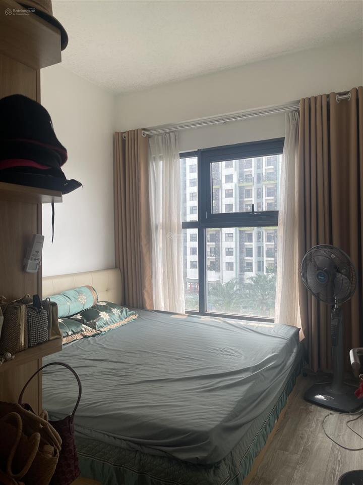 Bán căn 2 ngủ toà lake1 hướng đông nam giá 3.9 tỷ bao phí full đồ đẹp