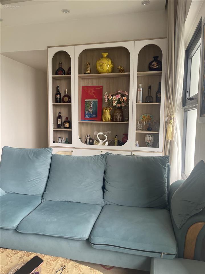 Bán căn 2 ngủ toà lake1 hướng đông nam giá 3.9 tỷ bao phí full đồ đẹp