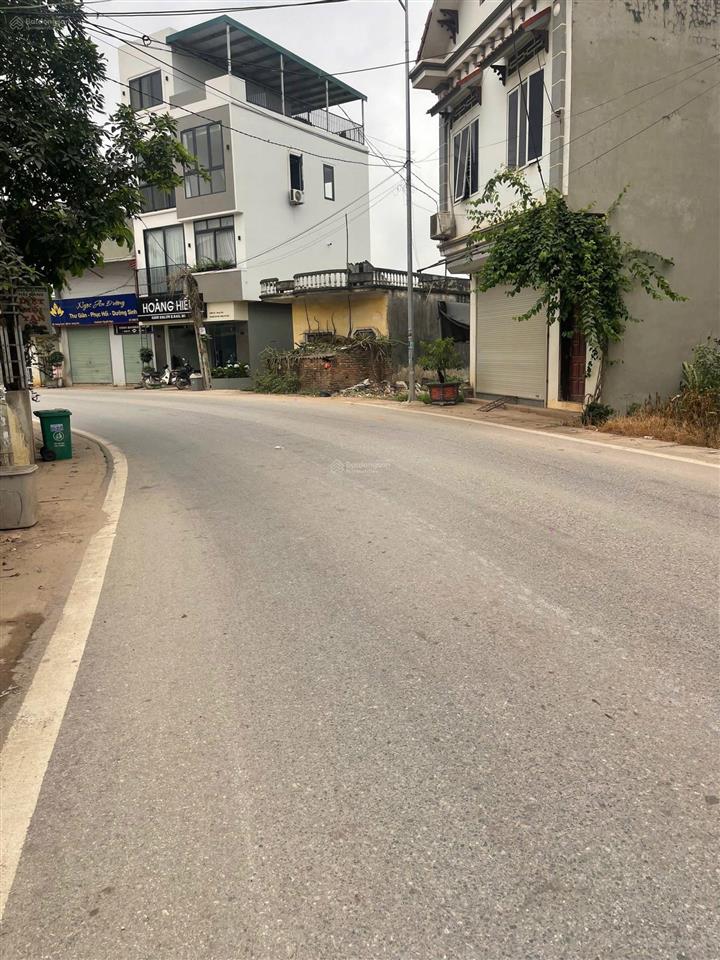 Bán mảnh đất 60m trục chính thôn hoàng trạch, xã mễ sở giá 4.1 tỷ bao phí