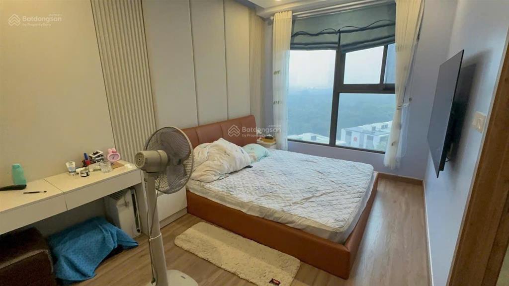 Cho thuê căn 3 ngủ toà sp skyoasis nhà full đồ giá thuê 12tr/tháng  0925 988 ***