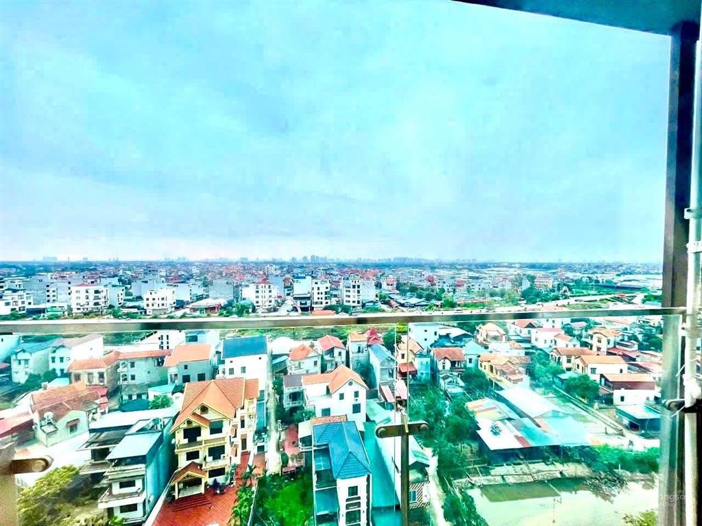 Bán căn studio toà solforest tầng đẹp giá 2.180 tỷ bao phí  0925 988 ***