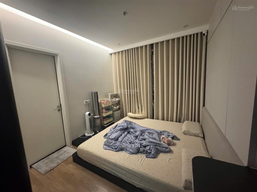 Bán căn 3 ngủ toà onsen ecopark tầng 16 giá 8.180 tỷ bao phí  0925 988 ***