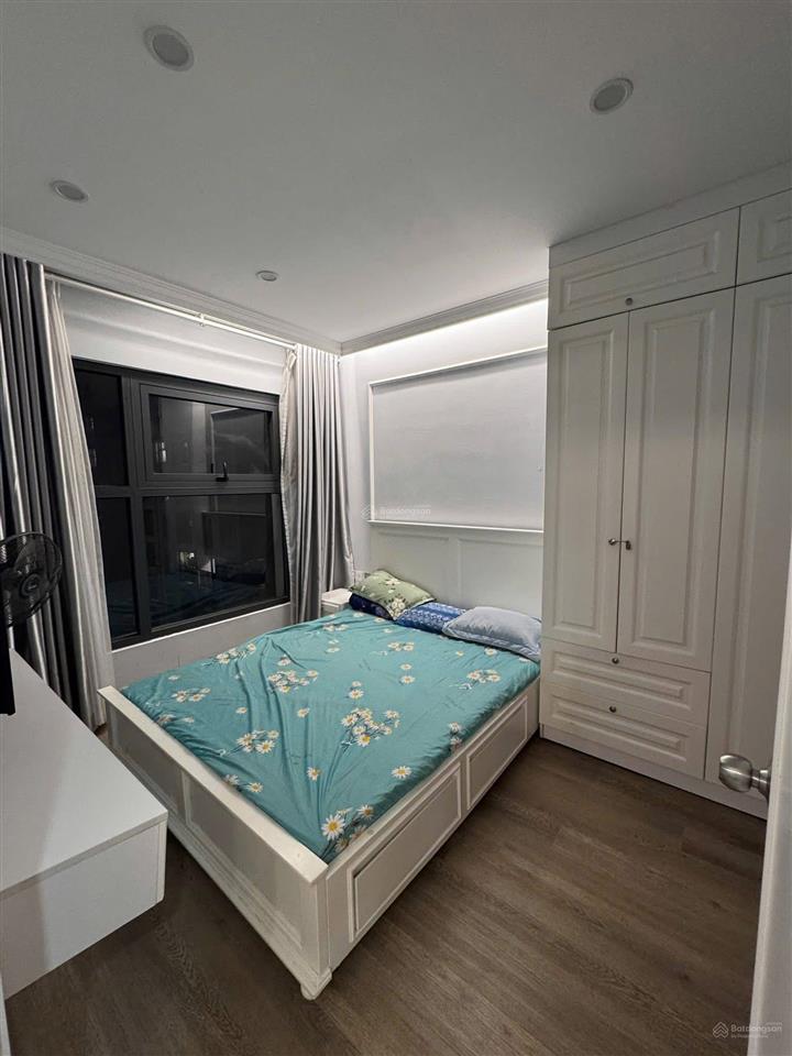 Bán căn 2 ngủ 2vs toà a westbay giá 4.1 tỷ bao phí  0925 988 ***