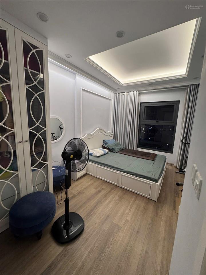 Bán căn 2 ngủ 2vs toà a westbay giá 4.1 tỷ bao phí  0925 988 ***