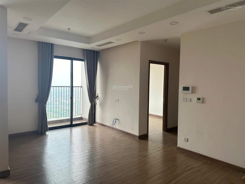 Bán căn 3 ngủ sp skyoasis 83m thông thuỷ giá 5.7 tỷ bao phí