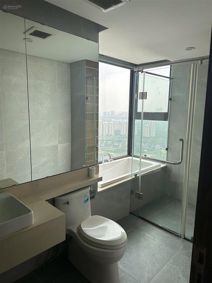 Bán căn 3 ngủ sp skyoasis 83m thông thuỷ giá 5.7 tỷ bao phí