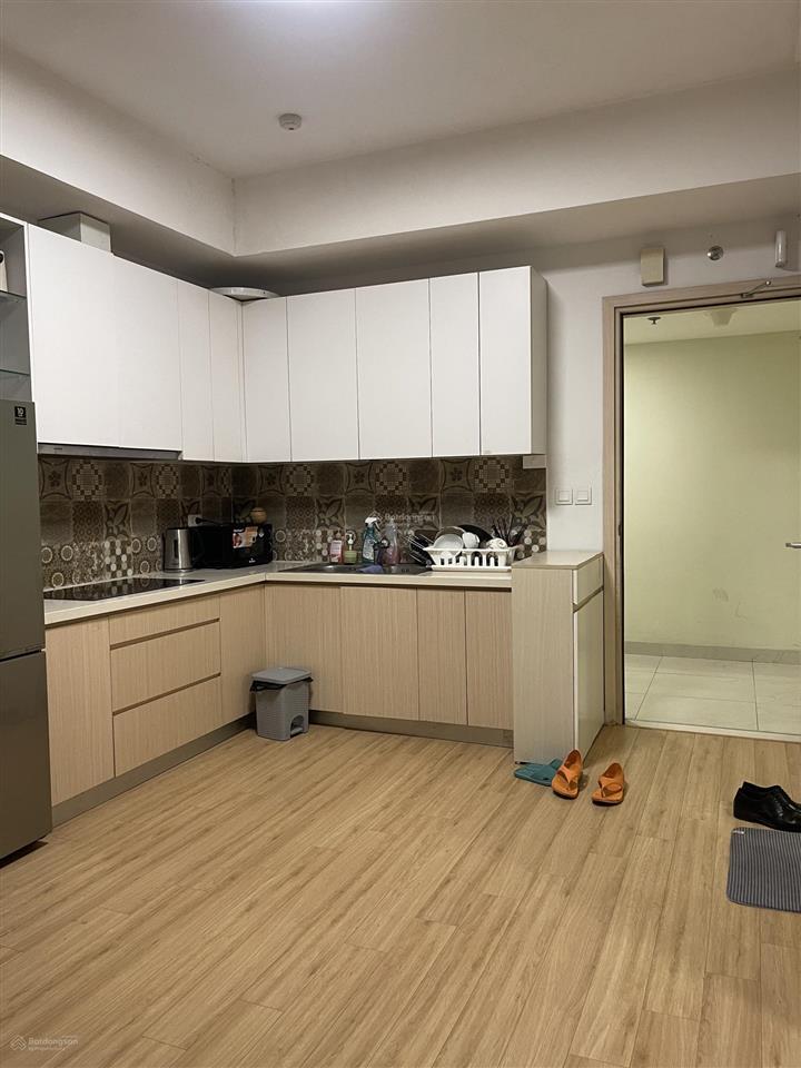 Bán căn 1 ngủ tòa a westbay tầng trung giá 2,8 tỷ bao phí  0925 988 ***