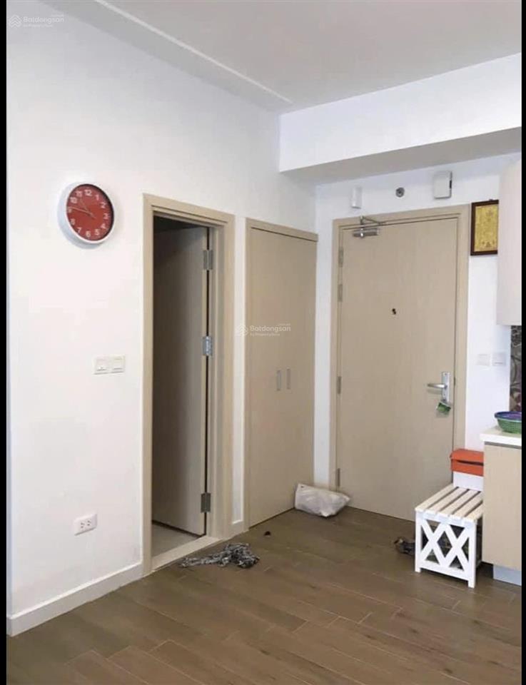 Bán căn 1 ngủ tòa a westbay tầng trung giá 2,8 tỷ bao phí  0925 988 ***