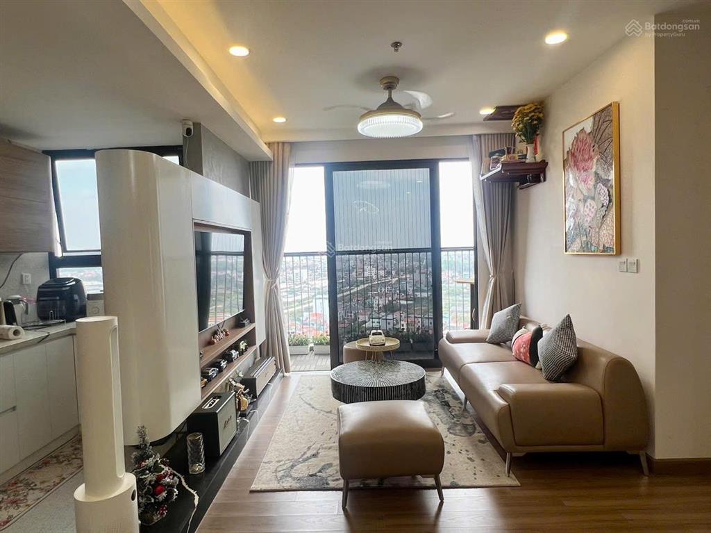 Bán căn 2 ngủ 2vs toà s3 skyoasis tầng trung view btđ giá 4.250 tỷ bao phí giá cực tốt