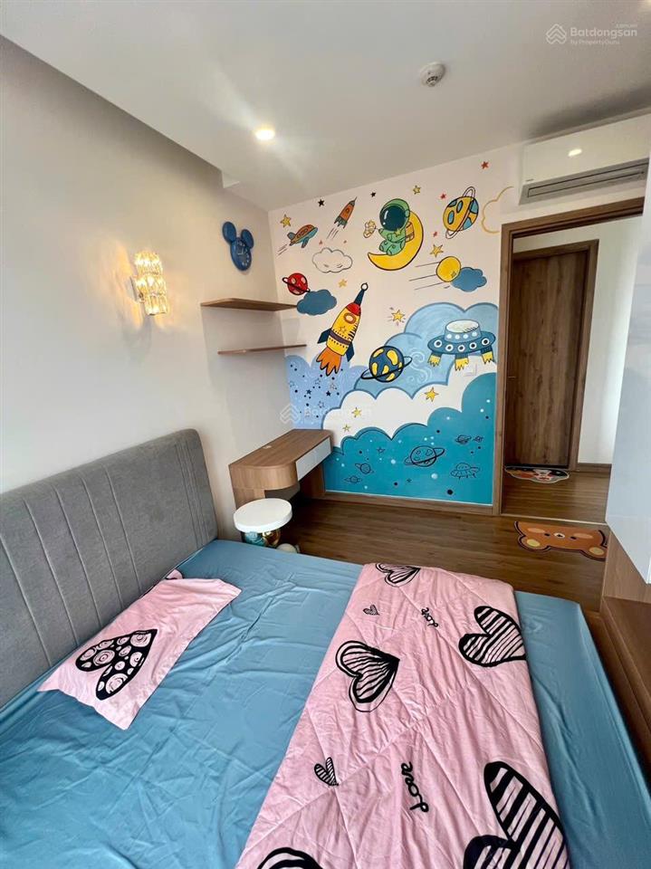 Bán căn 2 ngủ 2vs toà s3 skyoasis tầng trung view btđ giá 4.250 tỷ bao phí giá cực tốt