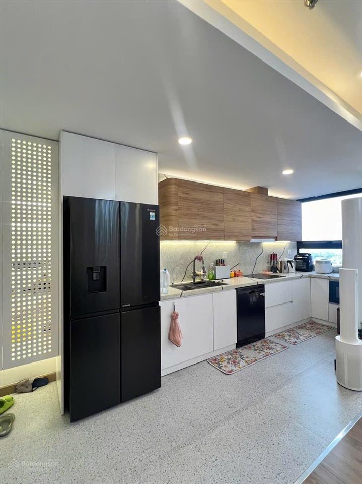 Bán căn 2 ngủ 2vs toà s3 skyoasis tầng trung view btđ giá 4.250 tỷ bao phí giá cực tốt