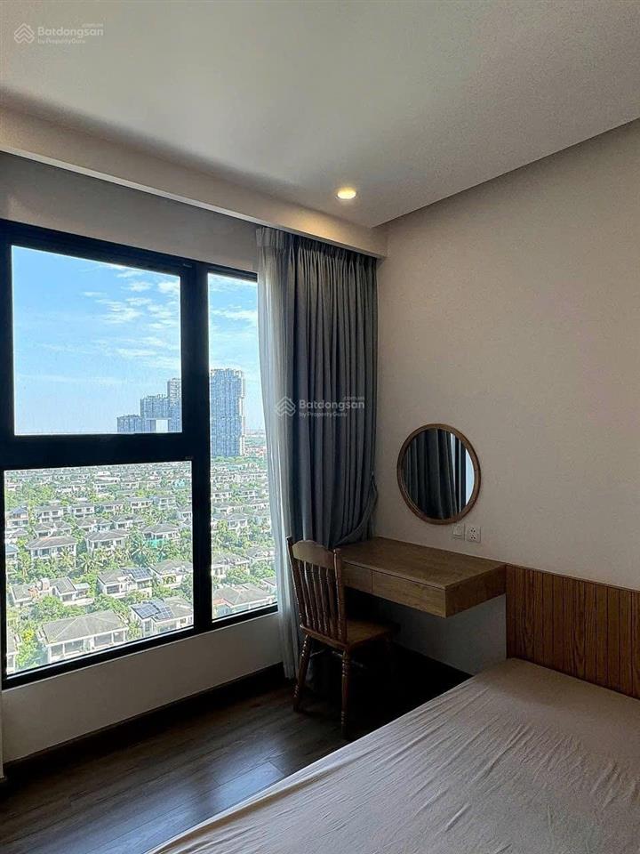 Bán căn 2 ngủ 2 vs skyoasis view btđ tầng trung đẹp giá 4.250 tỷ  0925 988 ***