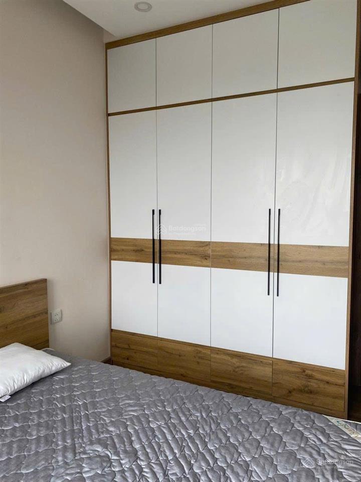 Bán căn 2 ngủ skyoasis view btđ tầng 16 giá 4,150 tỷ bao phí  0925 988 ***