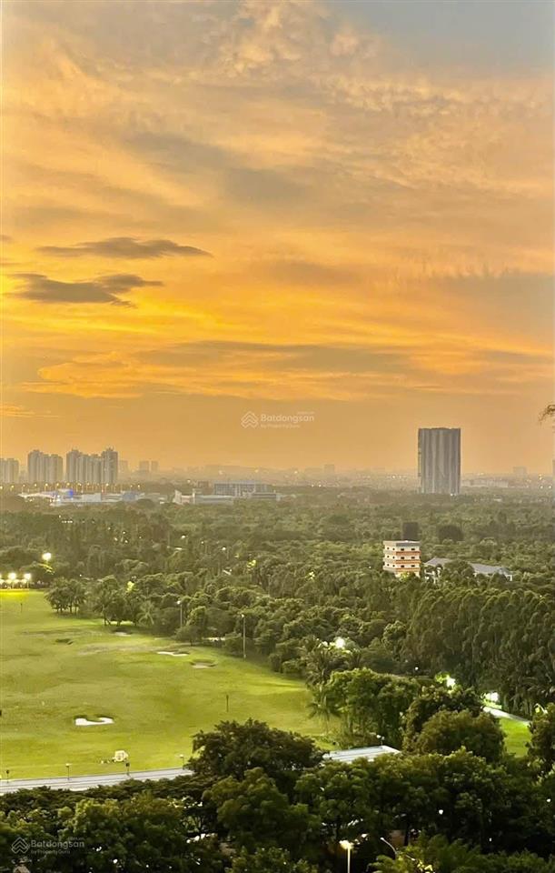 Căn 2 ngủ 2 vs view đẹp ecopark giá 4.** tỷ toà lake1  0925 988 ***