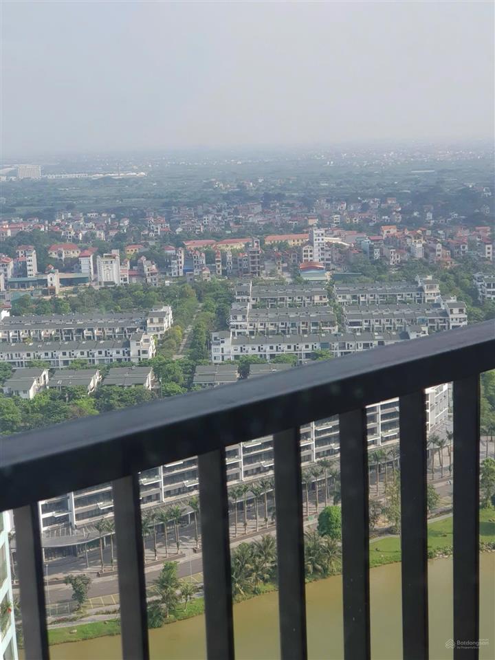 Căn cực đẹp 2 ngủ tòa lake1 hướng đông nam giá 3,7 tỷ bao phí