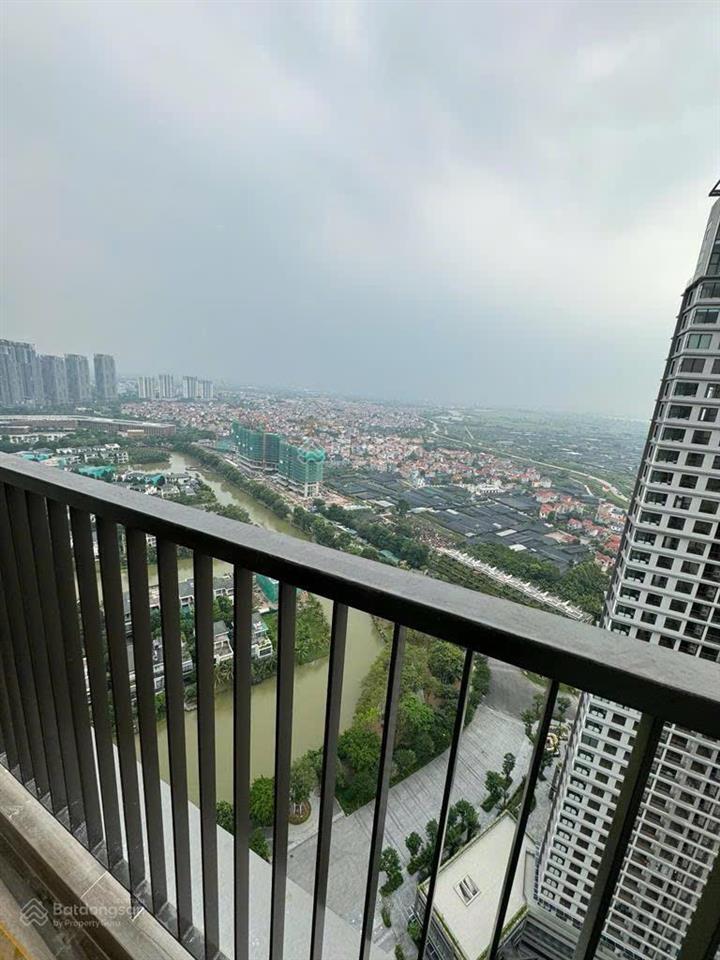 Cho thuê căn 2 phòng ngủ hướng nam tòa h2 haven park, giá 8tr/th full đồ