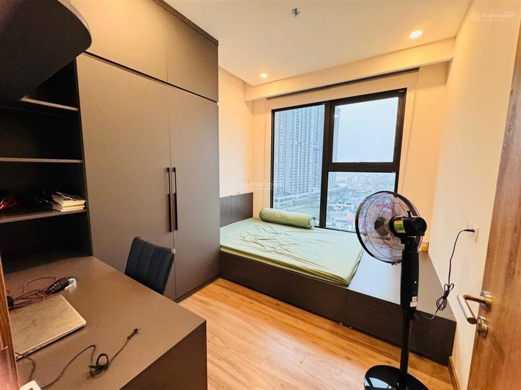 Cho thuê căn 3 ngủ skyoasis nhà full đồ đẹp giá 13tr/tháng  0925 988 ***
