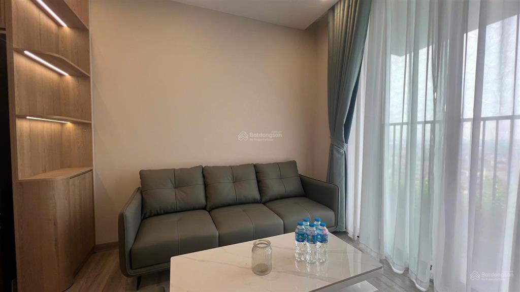 Cho thuê căn 2 ngủ sky forest residences ecopark nhà full nội thất mới tinh giá 8tr.  0925 988 ***