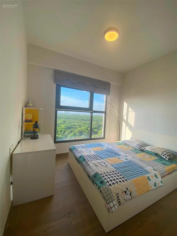 Bán căn 3 phòng ngủ toà sky2 view sân golf, giá 6.150 tỷ bao phí