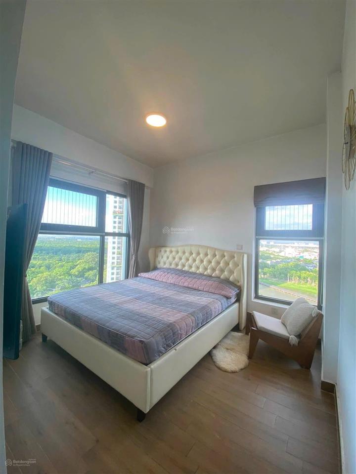 Bán căn 3 phòng ngủ toà sky2 view sân golf, giá 6.150 tỷ bao phí