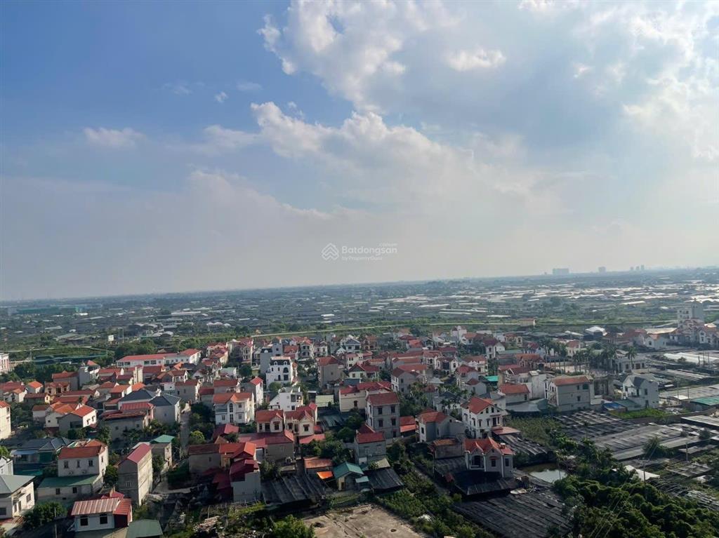 Bán căn 2 ngủ góc skyforest 75m thông thủy full đồ giá 4.950 tỷ thấp hơn thị trường 500tr