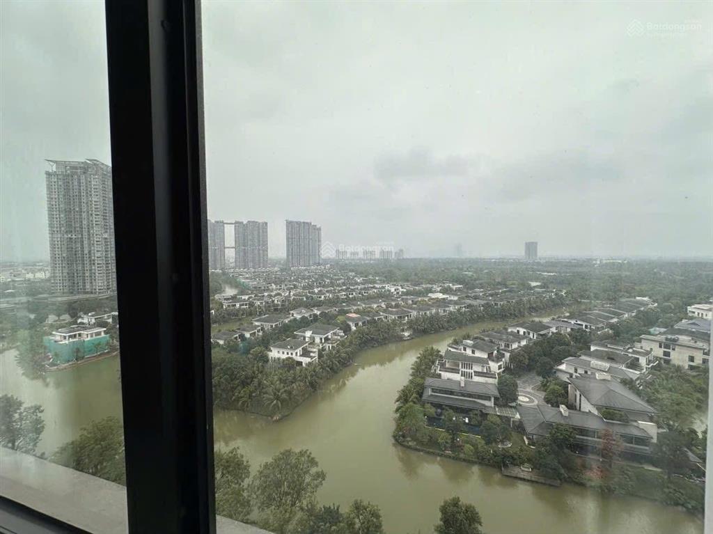 Bán căn 3 ngủ skyforest 121m² full đồ giá 9.5 tỷ bao phí
