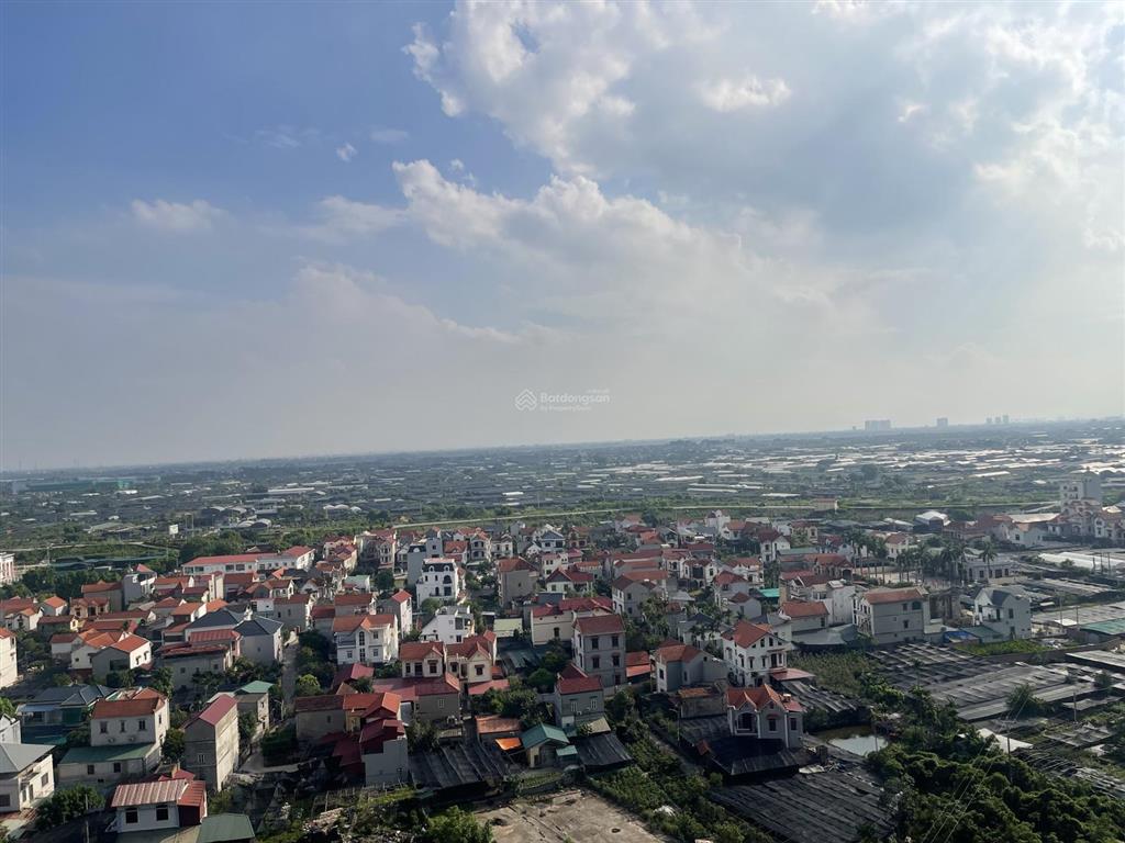 Cho thuê căn 2 phòng ngủ nhà mới khu sky forest giá 8tr/tháng, full nội thất