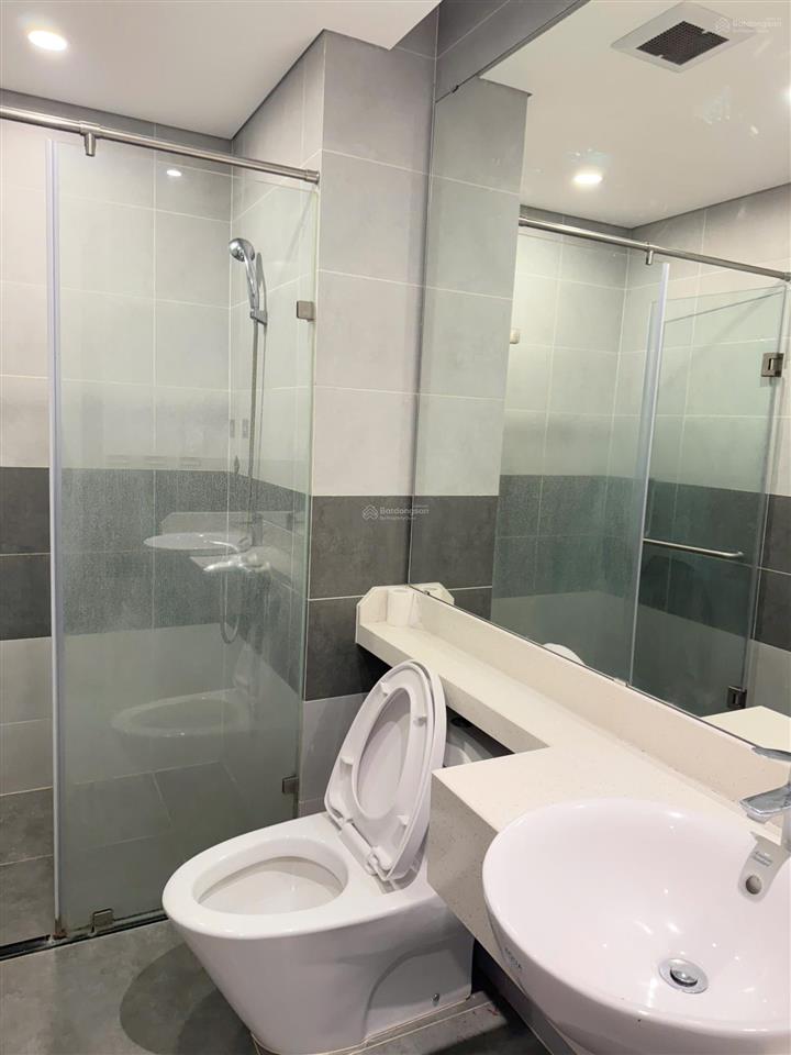 Cho thuê căn 2 ngủ 68m view btđ khu skyoasis giá chỉ 8tr/tháng full đồ